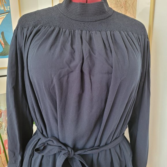 UNIQLO Women’s L Midi Belted Dress with Smocked Collar - Picture 7 of 7